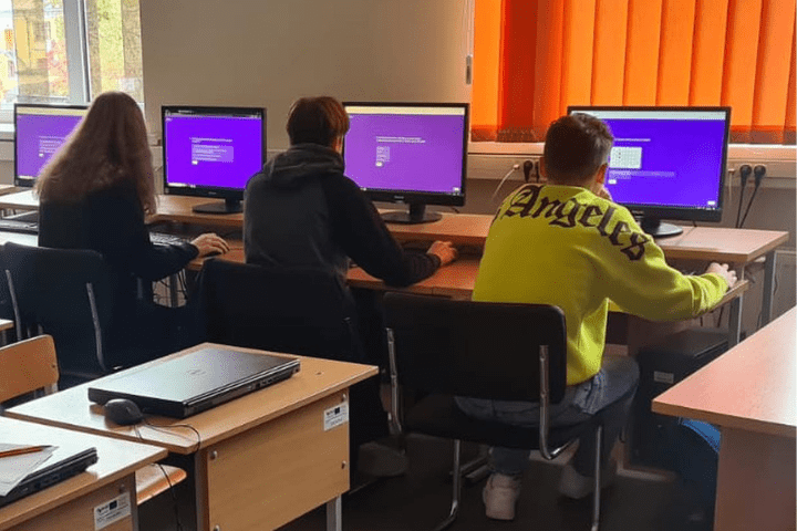 Tehnikuma izglītojamie piedalās Vislatvijas IT eksāmenā