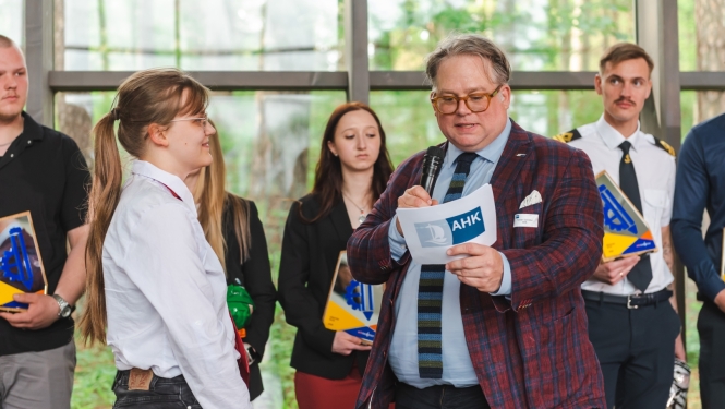 Apbalvošanas ceremonijas „VET Excellence Award 2026” laikā tiek paziņoti un godināti nominanti