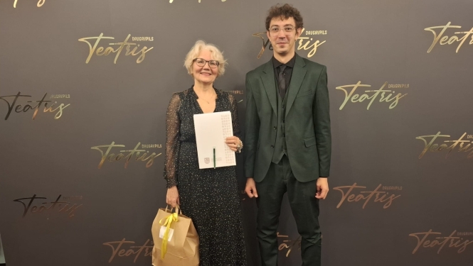 Kirils Ļebedevs un Aleksandra Pomitkina kopbildē