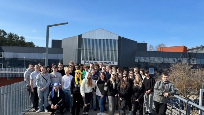 Ceļojums tehnoloģiju pasaulē Rīgas Motormuzejā programmas “Latvijas skolas soma” ietvaros