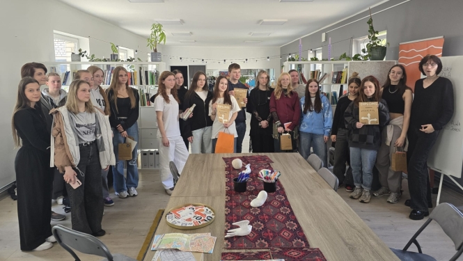 Grupas kopfoto pēc kultūrvēsturiskās izziņas aktivitātes