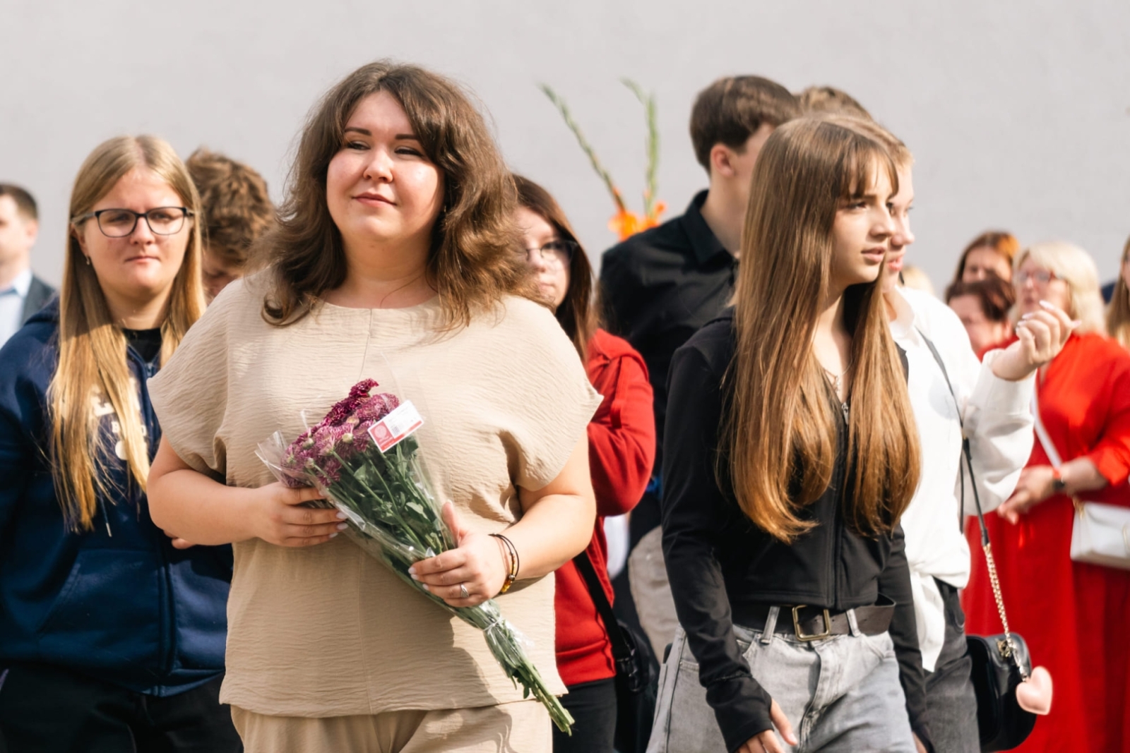 Izglītojamie kopā ar klases audzinātāju