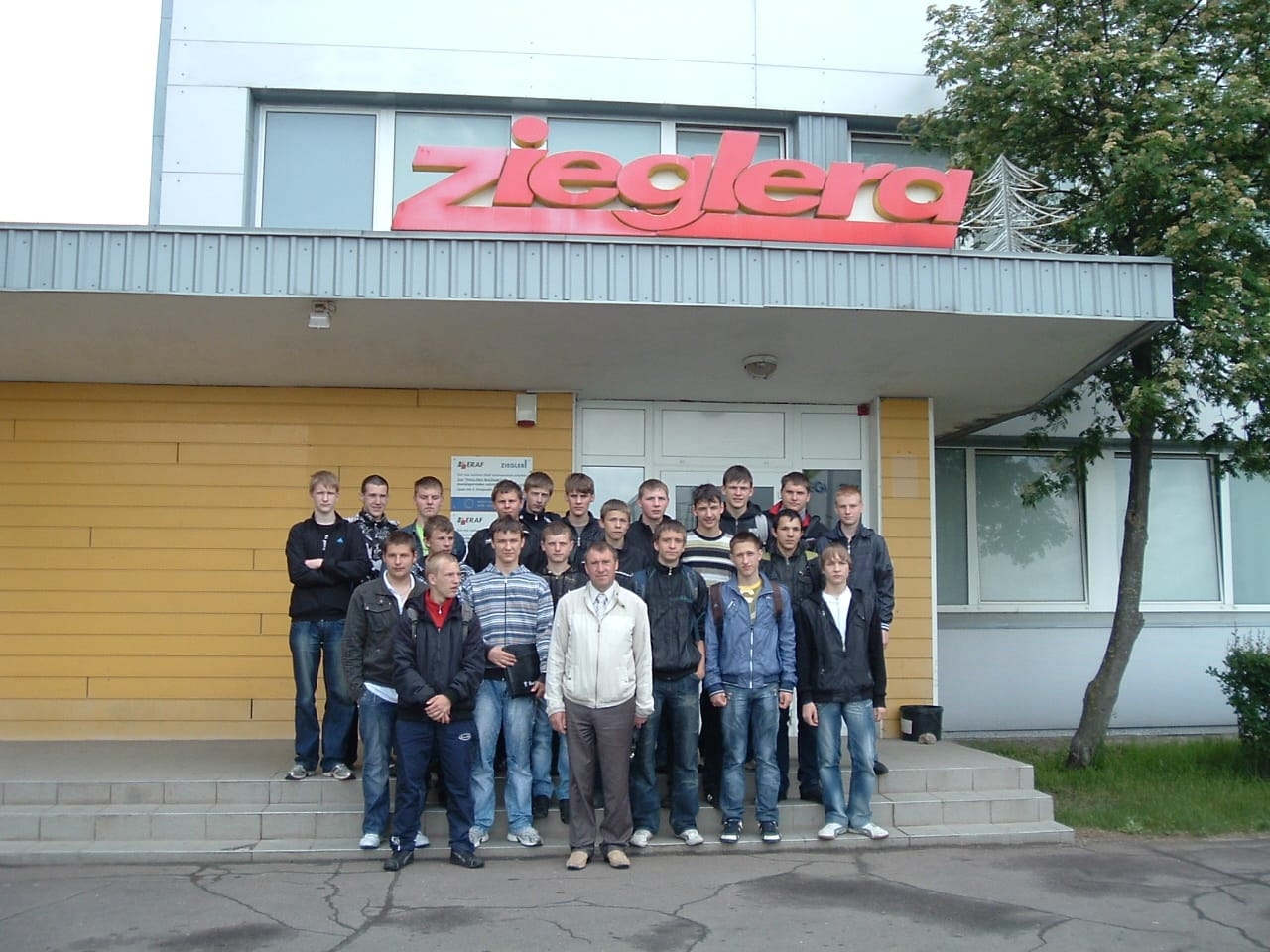 27-V21-eksk-Ziegl-2011.jpg
