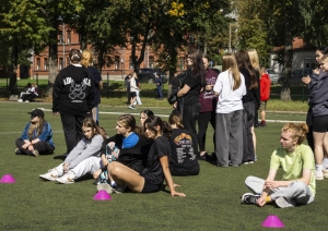 Izglītojamie sporta un veselības dienas pasākumā