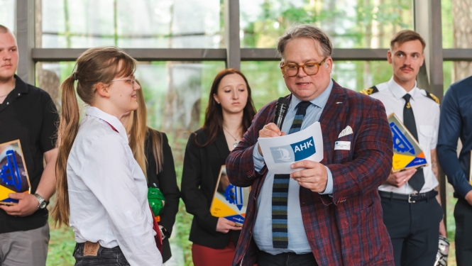 Apbalvošanas ceremonijas „VET Excellence Award 2026” laikā tiek paziņoti un godināti nominanti